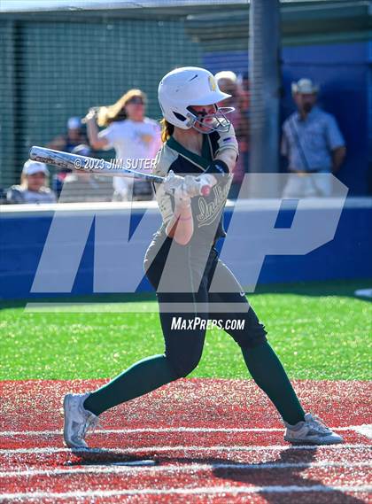 Thumbnail 1 in Georgetown vs Santa Fe (UIL 5A Reg III Semifinal) photogallery.
