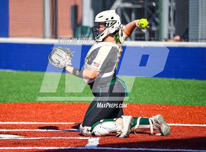 Thumbnail 2 in Georgetown vs Santa Fe (UIL 5A Reg III Semifinal) photogallery.