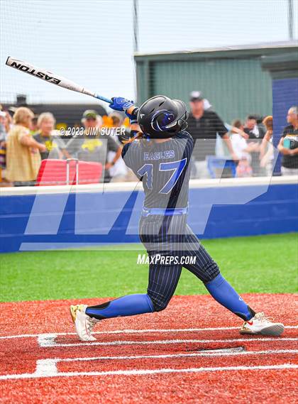 Thumbnail 1 in Georgetown vs Santa Fe (UIL 5A Reg III Semifinal) photogallery.