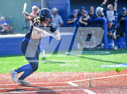 Thumbnail 1 in Georgetown vs Santa Fe (UIL 5A Reg III Semifinal) photogallery.