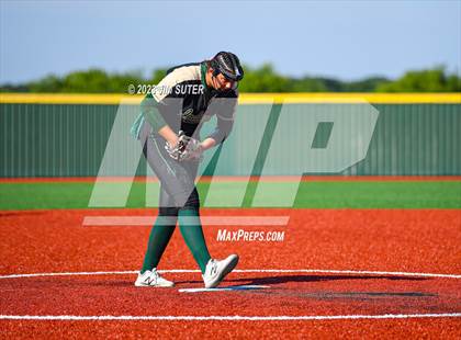 Thumbnail 3 in Georgetown vs Santa Fe (UIL 5A Reg III Semifinal) photogallery.