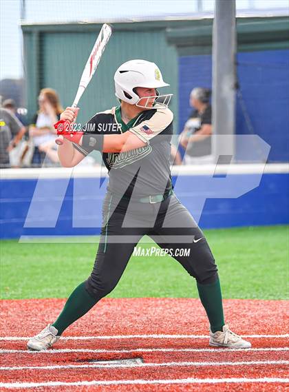 Thumbnail 3 in Georgetown vs Santa Fe (UIL 5A Reg III Semifinal) photogallery.