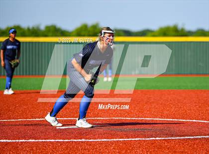 Thumbnail 2 in Georgetown vs Santa Fe (UIL 5A Reg III Semifinal) photogallery.