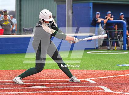 Thumbnail 2 in Georgetown vs Santa Fe (UIL 5A Reg III Semifinal) photogallery.