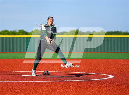 Thumbnail 3 in Georgetown vs Santa Fe (UIL 5A Reg III Semifinal) photogallery.