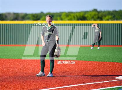 Thumbnail 3 in Georgetown vs Santa Fe (UIL 5A Reg III Semifinal) photogallery.