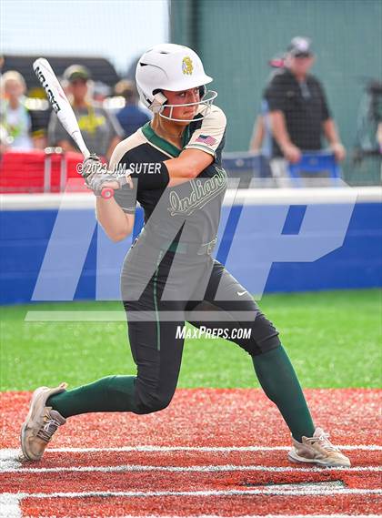 Thumbnail 2 in Georgetown vs Santa Fe (UIL 5A Reg III Semifinal) photogallery.
