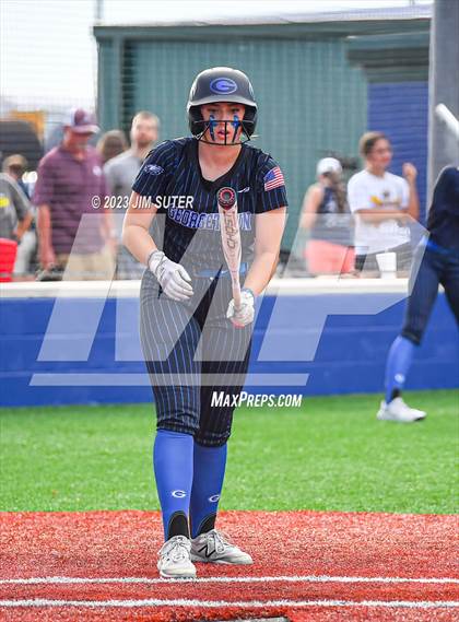 Thumbnail 3 in Georgetown vs Santa Fe (UIL 5A Reg III Semifinal) photogallery.
