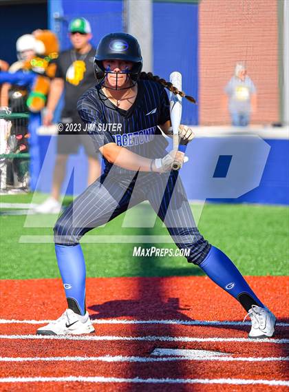 Thumbnail 2 in Georgetown vs Santa Fe (UIL 5A Reg III Semifinal) photogallery.