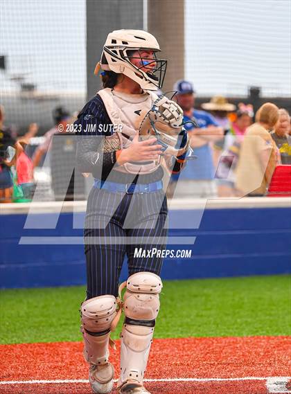 Thumbnail 2 in Georgetown vs Santa Fe (UIL 5A Reg III Semifinal) photogallery.