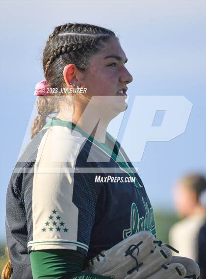 Thumbnail 1 in Georgetown vs Santa Fe (UIL 5A Reg III Semifinal) photogallery.