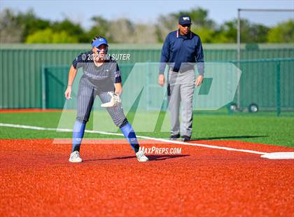 Thumbnail 1 in Georgetown vs Santa Fe (UIL 5A Reg III Semifinal) photogallery.