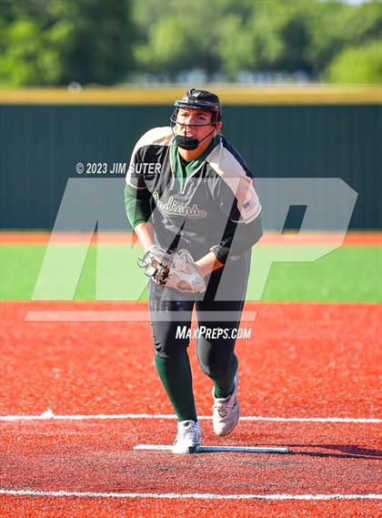 Thumbnail 3 in Georgetown vs Santa Fe (UIL 5A Reg III Semifinal) photogallery.