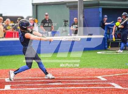 Thumbnail 3 in Georgetown vs Santa Fe (UIL 5A Reg III Semifinal) photogallery.