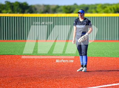 Thumbnail 1 in Georgetown vs Santa Fe (UIL 5A Reg III Semifinal) photogallery.