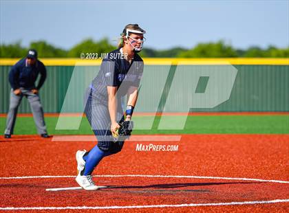 Thumbnail 2 in Georgetown vs Santa Fe (UIL 5A Reg III Semifinal) photogallery.