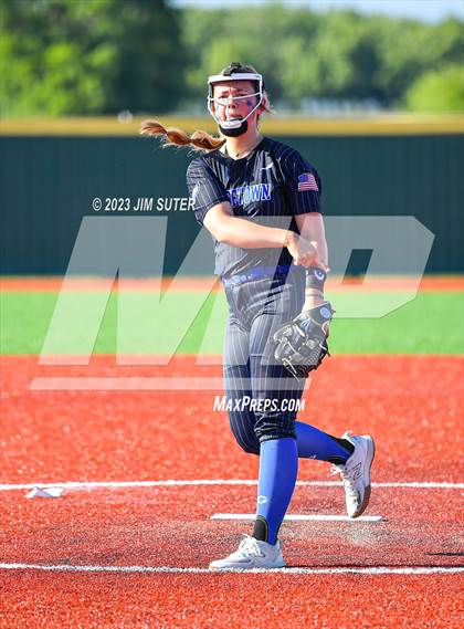 Thumbnail 3 in Georgetown vs Santa Fe (UIL 5A Reg III Semifinal) photogallery.