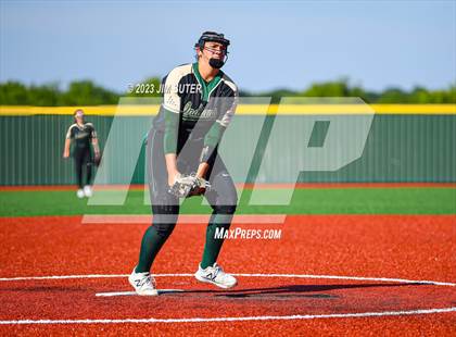 Thumbnail 2 in Georgetown vs Santa Fe (UIL 5A Reg III Semifinal) photogallery.