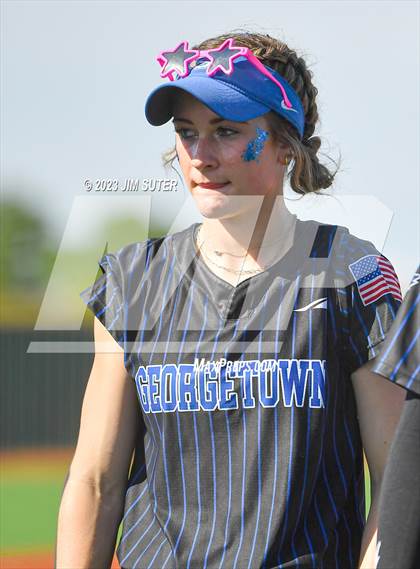 Thumbnail 2 in Georgetown vs Santa Fe (UIL 5A Reg III Semifinal) photogallery.