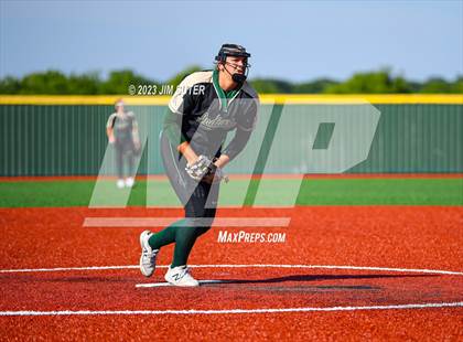 Thumbnail 1 in Georgetown vs Santa Fe (UIL 5A Reg III Semifinal) photogallery.