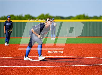 Thumbnail 1 in Georgetown vs Santa Fe (UIL 5A Reg III Semifinal) photogallery.