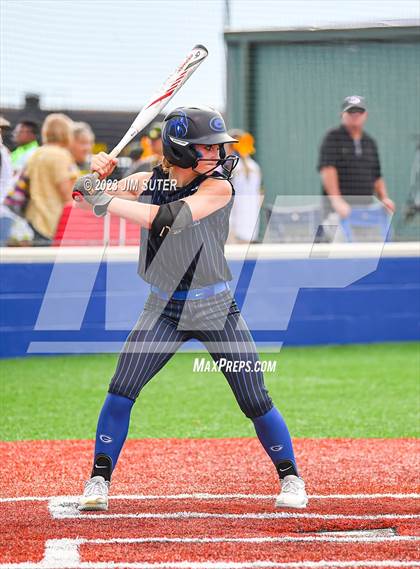 Thumbnail 3 in Georgetown vs Santa Fe (UIL 5A Reg III Semifinal) photogallery.