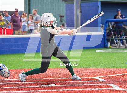 Thumbnail 3 in Georgetown vs Santa Fe (UIL 5A Reg III Semifinal) photogallery.