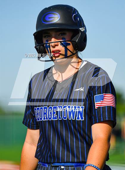 Thumbnail 2 in Georgetown vs Santa Fe (UIL 5A Reg III Semifinal) photogallery.