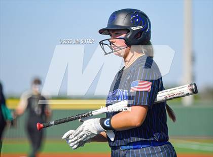 Thumbnail 3 in Georgetown vs Santa Fe (UIL 5A Reg III Semifinal) photogallery.