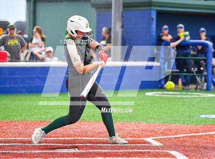 Thumbnail 1 in Georgetown vs Santa Fe (UIL 5A Reg III Semifinal) photogallery.