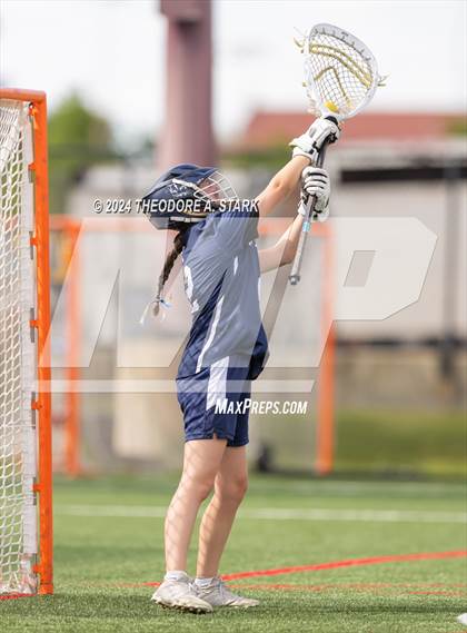 Thumbnail 1 in Mead vs. Evergreen (CHSAA 4A State Final) photogallery.