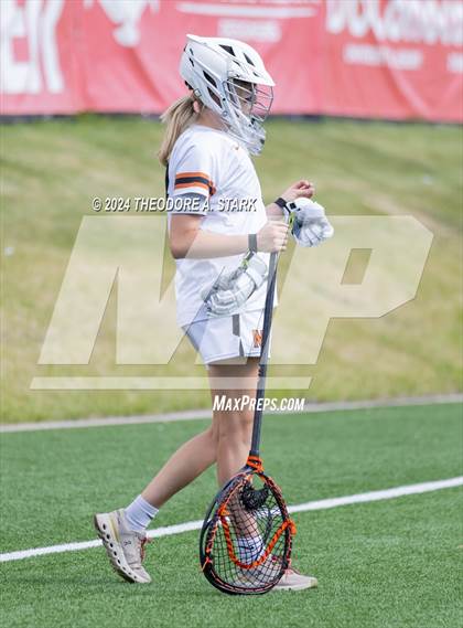 Thumbnail 1 in Mead vs. Evergreen (CHSAA 4A State Final) photogallery.