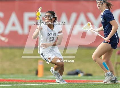 Thumbnail 3 in Mead vs. Evergreen (CHSAA 4A State Final) photogallery.