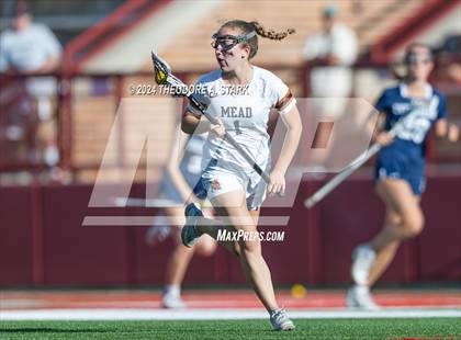 Thumbnail 2 in Mead vs. Evergreen (CHSAA 4A State Final) photogallery.