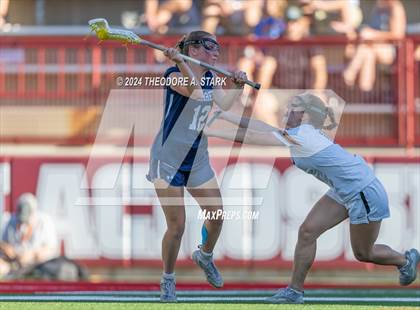 Thumbnail 3 in Mead vs. Evergreen (CHSAA 4A State Final) photogallery.