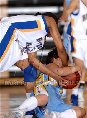 Thumbnail 3 in Walnut vs. Bishop Amat (So Cal Shootout) photogallery.