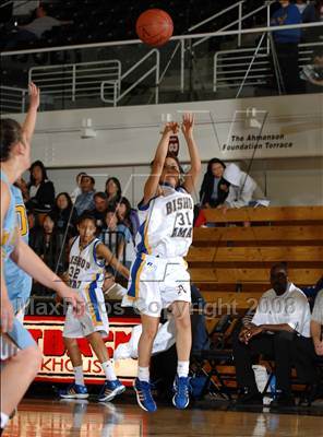 Thumbnail 2 in Walnut vs. Bishop Amat (So Cal Shootout) photogallery.