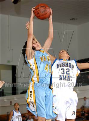 Thumbnail 1 in Walnut vs. Bishop Amat (So Cal Shootout) photogallery.