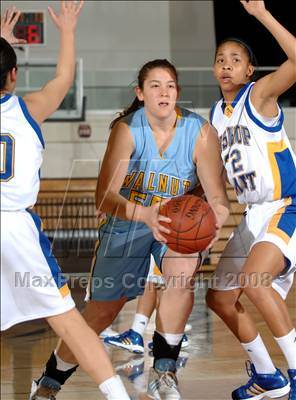 Thumbnail 2 in Walnut vs. Bishop Amat (So Cal Shootout) photogallery.