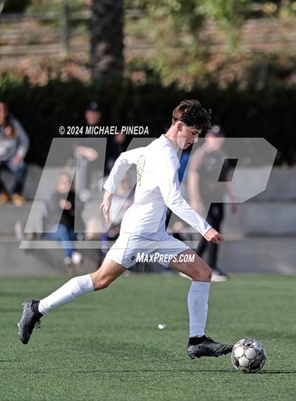 Thumbnail 2 in St. Francis vs Mira Costa (Hawks Invitational) photogallery.