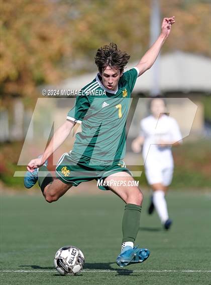 Thumbnail 1 in St. Francis vs Mira Costa (Hawks Invitational) photogallery.