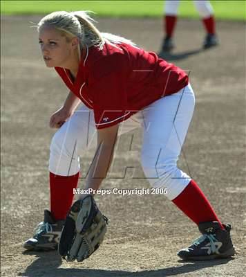 Thumbnail 3 in Mira Loma vs. Oakdale (D3 Sec. Final)#1 photogallery.