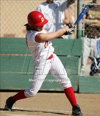 Thumbnail 3 in Mira Loma vs. Oakdale (D3 Sec. Final)#1 photogallery.