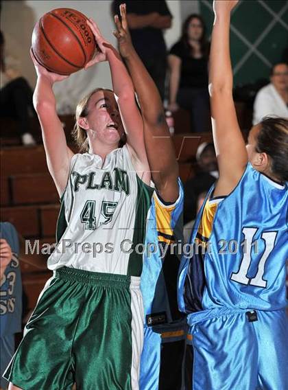 Thumbnail 2 in Los Osos @ Upland photogallery.