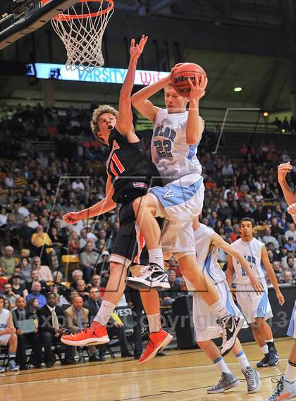 Thumbnail 3 in Valor Christian vs. Lewis-Palmer (CHSAA 4A Final) photogallery.