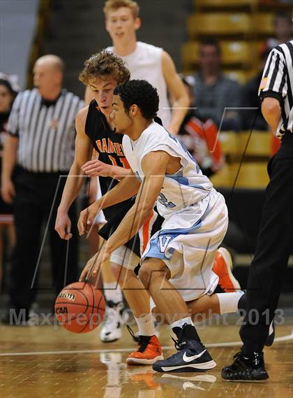 Thumbnail 3 in Valor Christian vs. Lewis-Palmer (CHSAA 4A Final) photogallery.