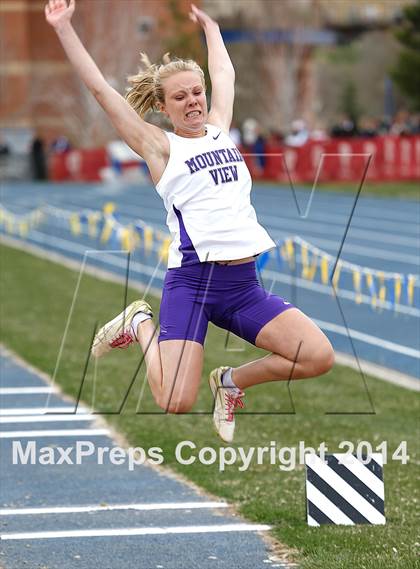 Thumbnail 1 in Mullen Adidas Runners Roost Invitational - Girls photogallery.