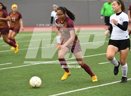 Thumbnail 2 in Pace vs Harlandale (SAISD Tournament) photogallery.