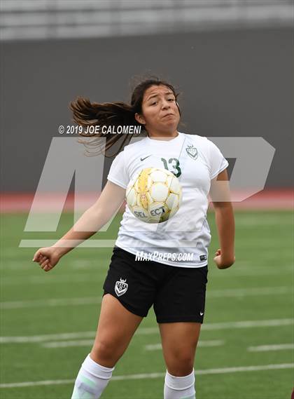 Thumbnail 1 in Pace vs Harlandale (SAISD Tournament) photogallery.