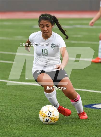 Thumbnail 1 in Pace vs Harlandale (SAISD Tournament) photogallery.
